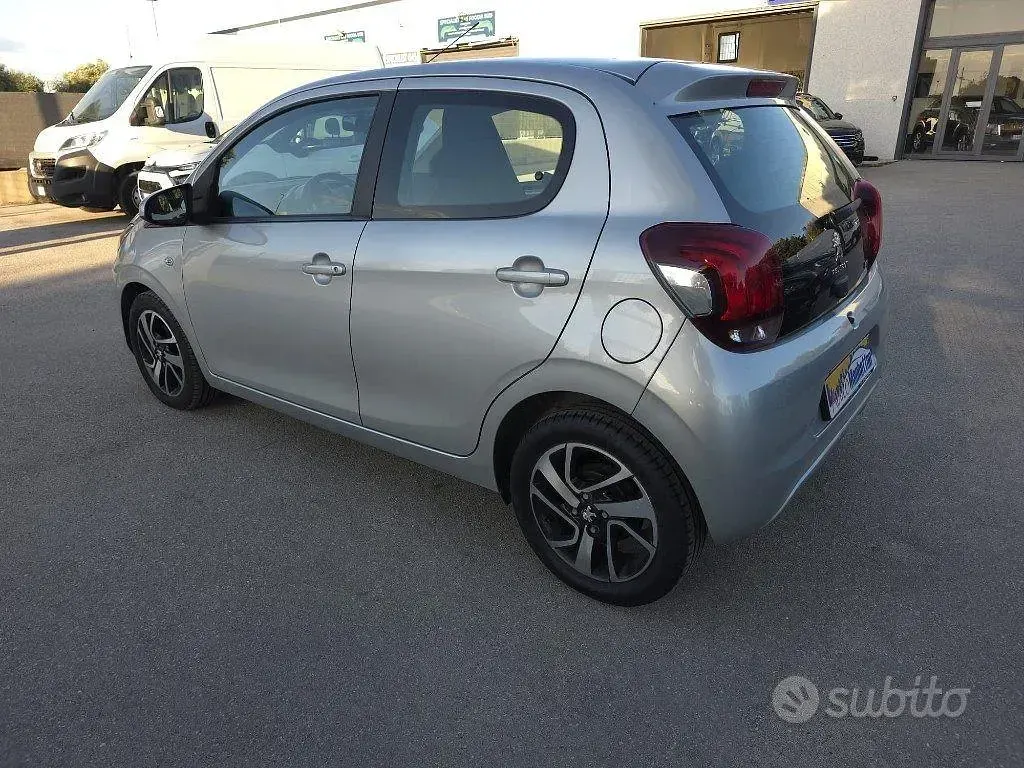 Occasion Peugeot 108 Allure 72 ch (52 kW) 2021 Gris Berline