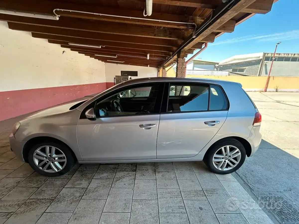 Usata VW Golf VII 140 CV (102 kW) 2012 Grigio Berlina