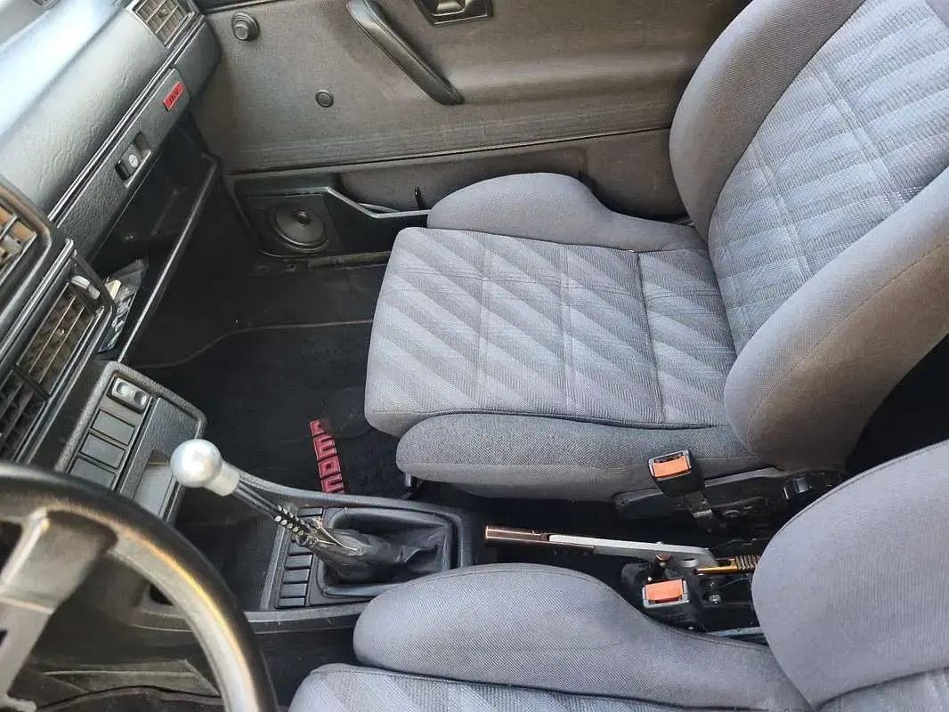 Usata VW Golf II GTI 136 CV (100 kW) 1990 Utilitaria