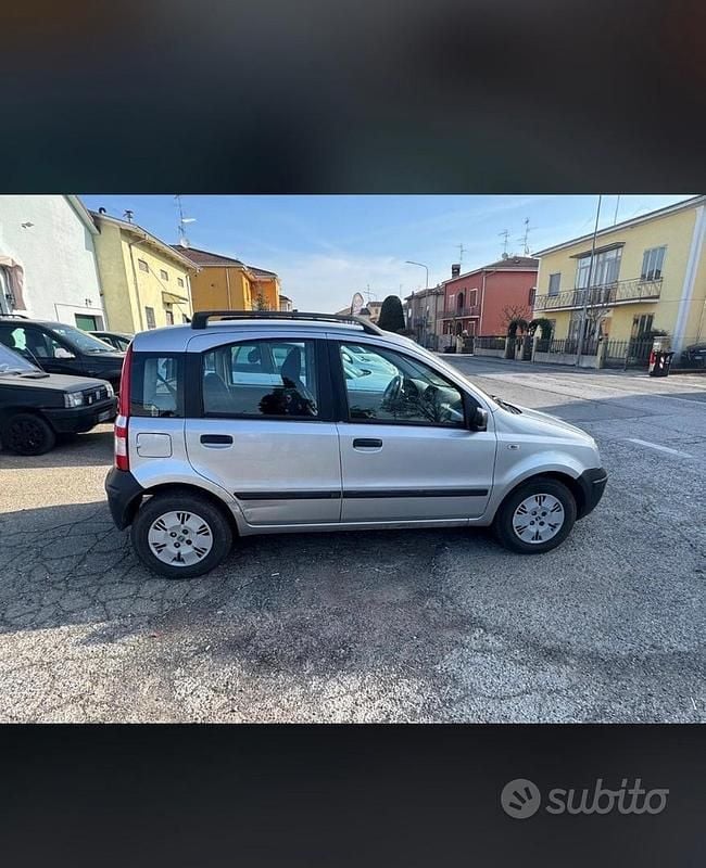 Usata Fiat Panda 60 CV (44 kW) 2004 Grigio Utilitaria