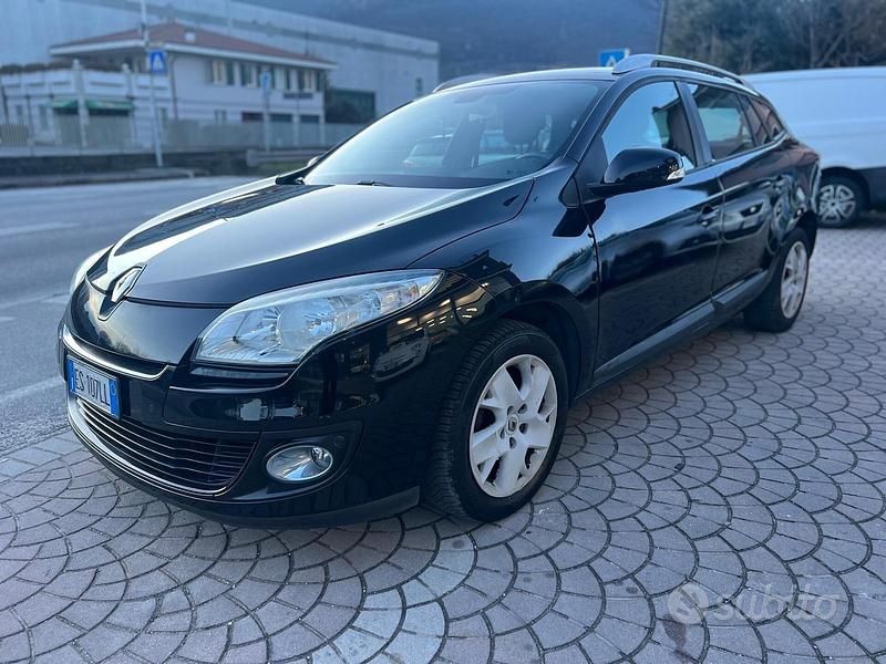 Usata Renault Mégane GrandTour 110 CV (80 kW) 2013 Nero Station wagon
