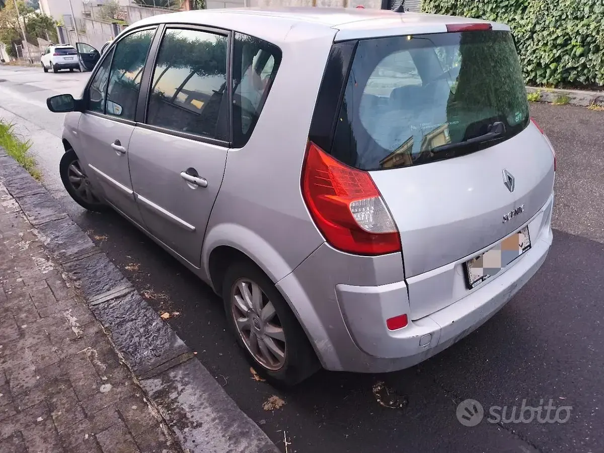 Usata Renault Scenic E-Tech 106 CV (77 kW) 2008 Monovolume