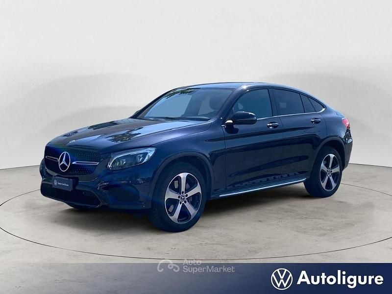 Usata Mercedes GLC250 Executive 204 CV (150 kW) 2019 Blu/azzurro Coupé