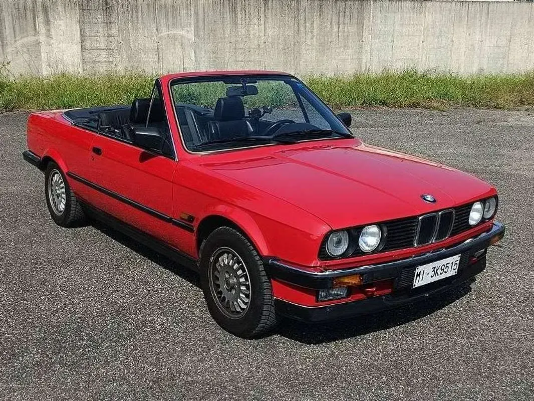 Usata BMW 320 Cabriolet Efficient Dynamics 129 CV (94 kW) 1988 Rosso Cabrio