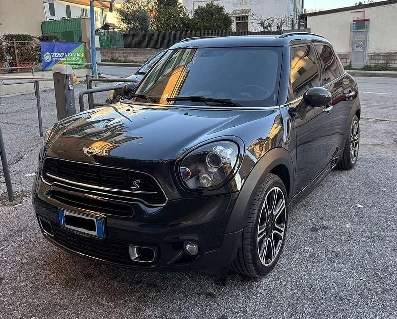 Usata 2015 Mini Cooper SD Countryman Business SUV | 14.500 € (Cara) - Immagine 1/4
