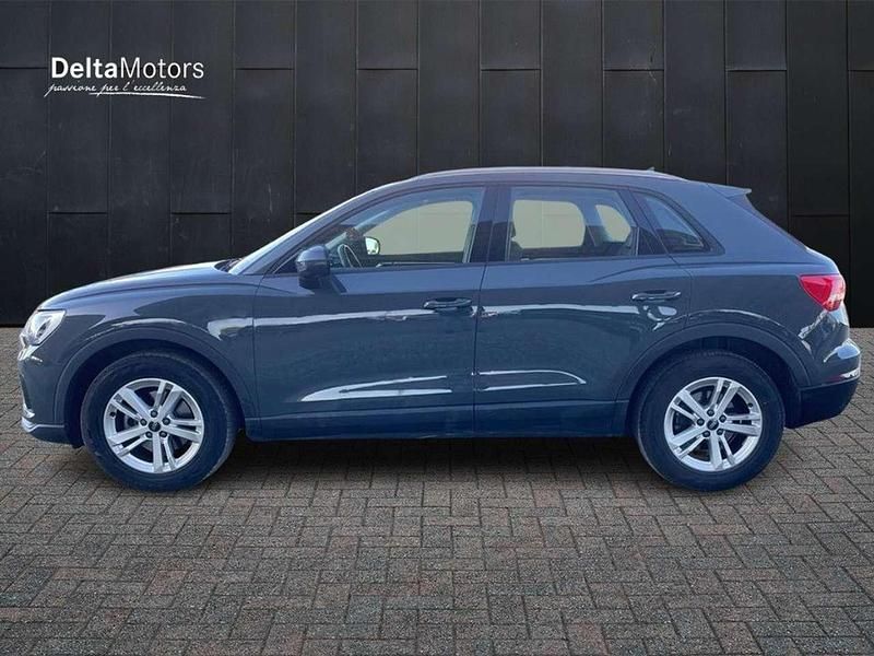 Usata Audi Q3 Ambiente 150 CV (110 kW) 2022 Grigio SUV
