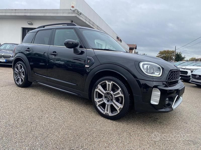 Nero Usata 2022 Mini Cooper SD Countryman Essential SUV | 30.900 € (Cara) - Immagine 1/4
