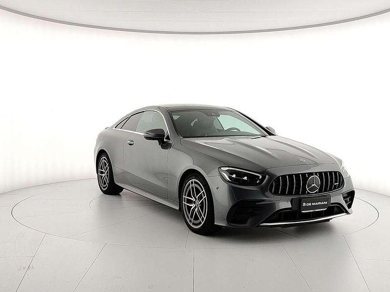 Usata Mercedes E53 AMG AMG 435 CV (319 kW) 2022 Argento selenite Coupé