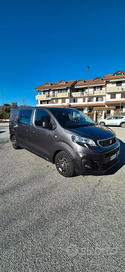 Usata Peugeot Expert 94 CV (69 kW) 2020 Grigio Furgone