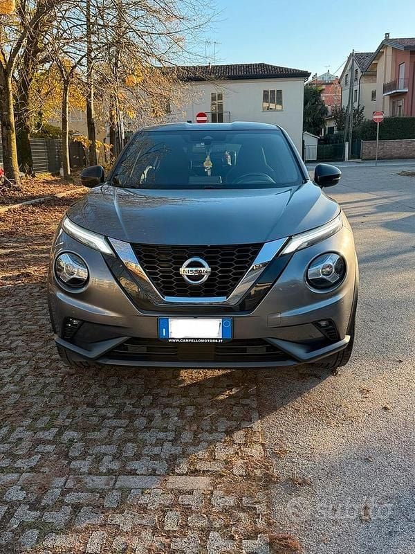 Grigio Usata 2021 Nissan Juke Enigma SUV | 17.800 € (Buon prezzo) - Immagine 1/4