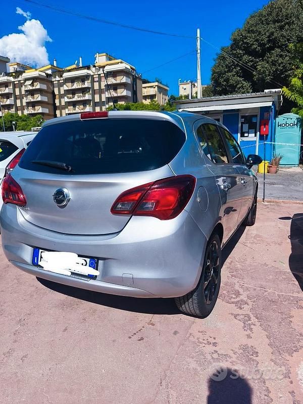 Usata Opel Corsa 2019 Grigio Berlina