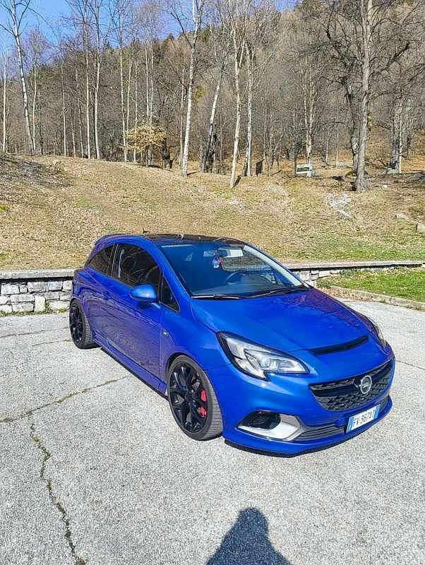 Usata Opel Corsa OPC 207 CV (152 kW) 2016 Blu/azzurro Utilitaria