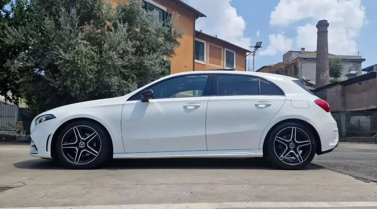 Usata Mercedes A200 Premium 163 CV (119 kW) 2019 Bianco Berlina