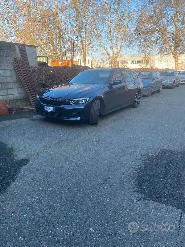 Usata BMW 320 2021 Blu Station wagon