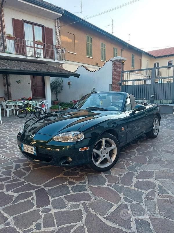 Usata Mazda MX5 Edition 110 CV (80 kW) 2003 Verde Cabrio