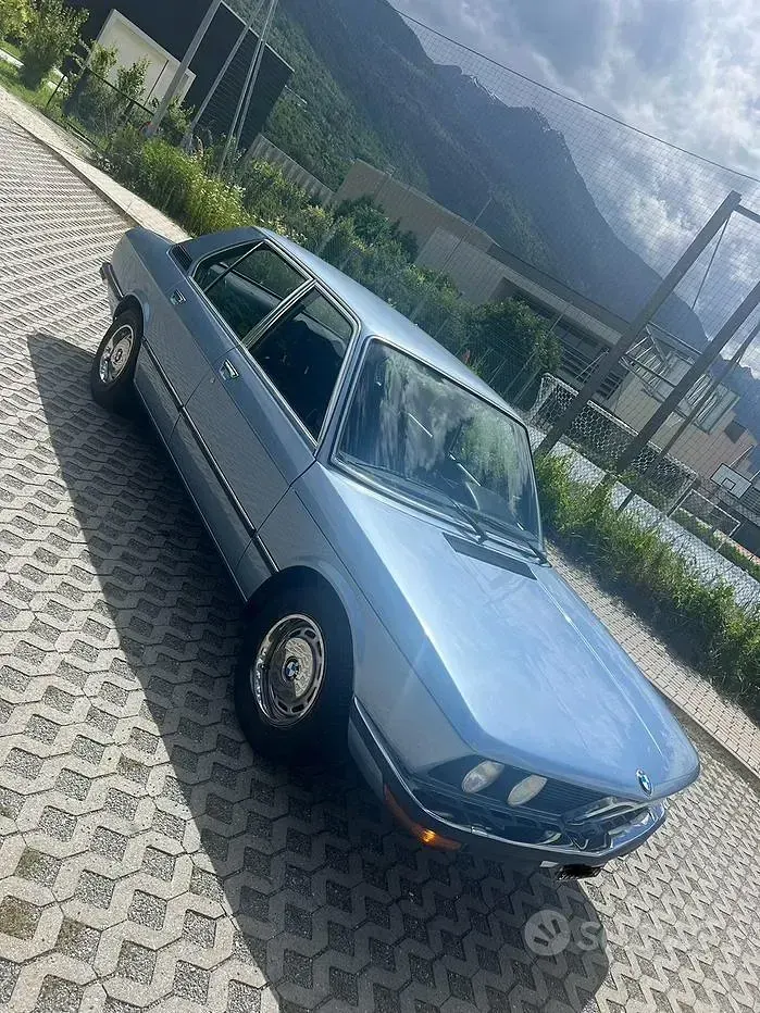 Usata BMW 520 204 CV (150 kW) 1970 Bluazzurro Berlina