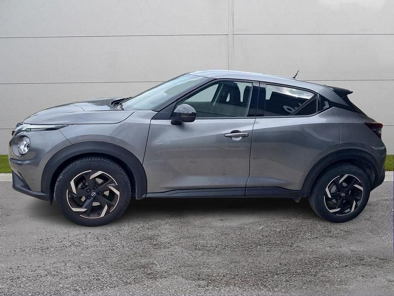 Usata Nissan Juke Acenta 114 CV (83 kW) 2023 Grigio scuro SUV