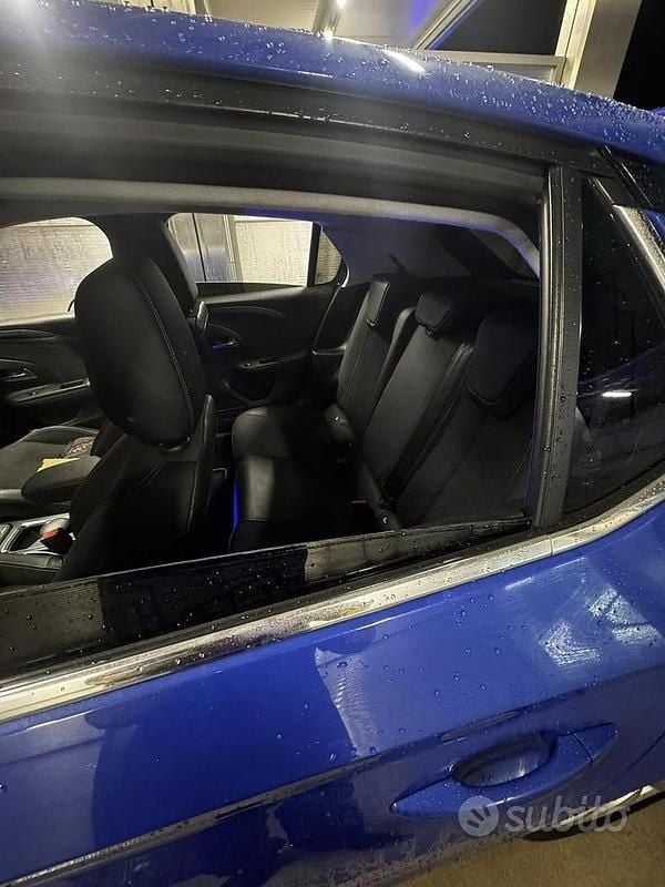 Usado Opel Corsa 101 CV (74 kW) 2024 Azul Utilitario