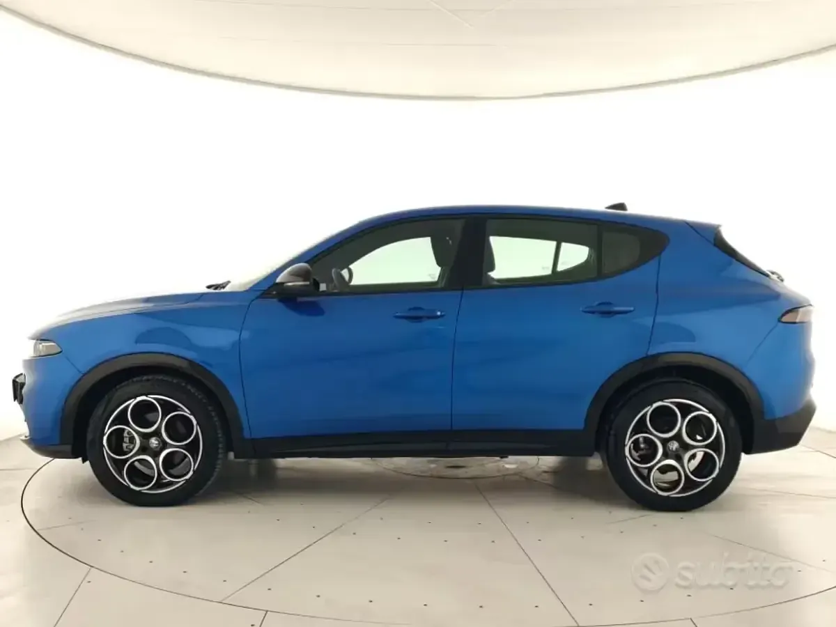 Usata Alfa Romeo Tonale Sprint 131 CV (96 kW) 2024 Blu SUV