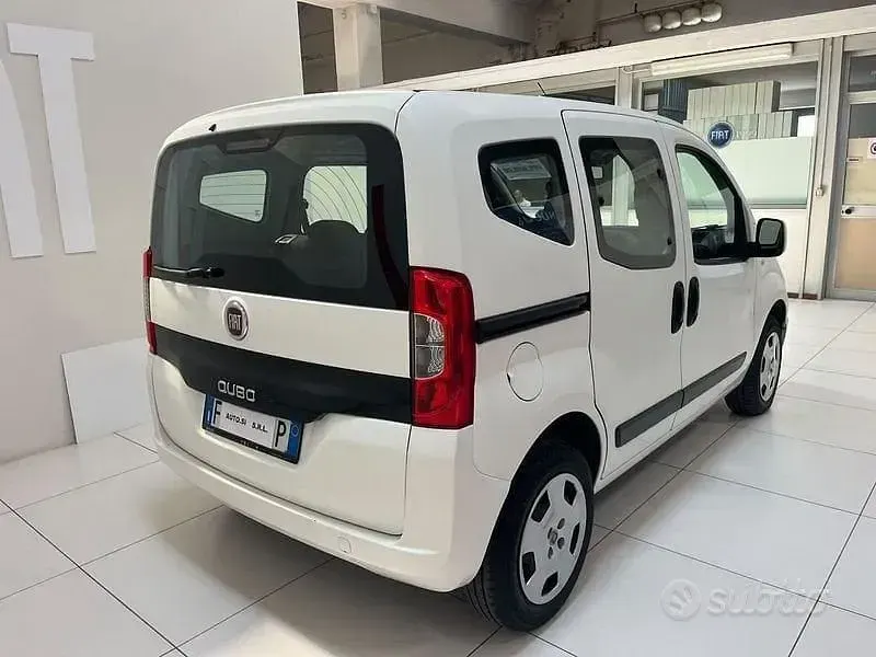 Usata Fiat Qubo Lounge 77 CV (56 kW) 2019 Bianco Monovolume