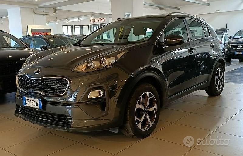 Usata Kia Sportage Urban 116 CV (85 kW) 2021 Grigio SUV