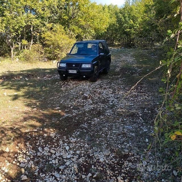 Usata Suzuki Vitara 75 CV (55 kW) 1991 Grigio Cabrio