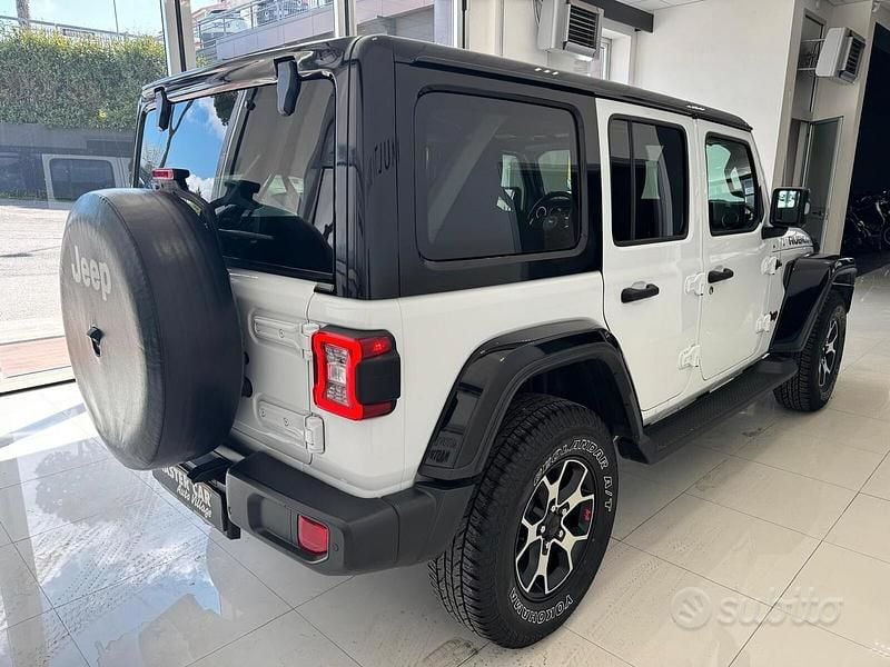 Usata Jeep Wrangler Unlimited Rubicon 200 CV (147 kW) 2020 Bianco SUV