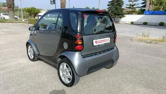 Usata Smart ForTwo Coupé Pure 40 CV (29 kW) 2006 Grigio Coupé