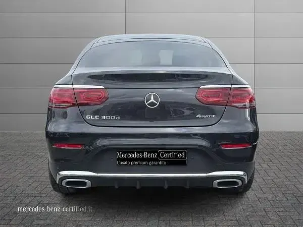 Usata Mercedes GLC300 Premium Plus 245 CV (180 kW) 2020 Nero SUV
