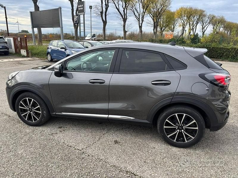 Usata Ford Puma Titanium S 125 CV (91 kW) 2023 Grigio Berlina