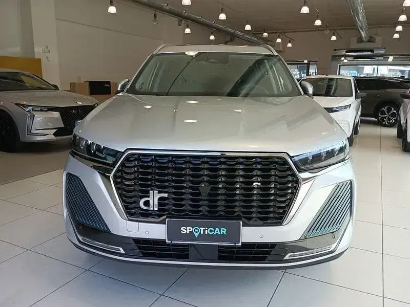 Usata DR DR 6.0 317 CV (233 kW) 2024 Argento SUV