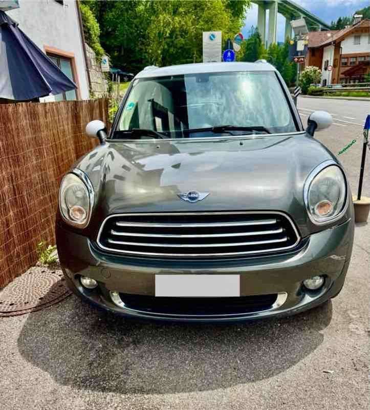 Usata Mini Cooper D Countryman 111 CV (81 kW) 2010 Grigio SUV