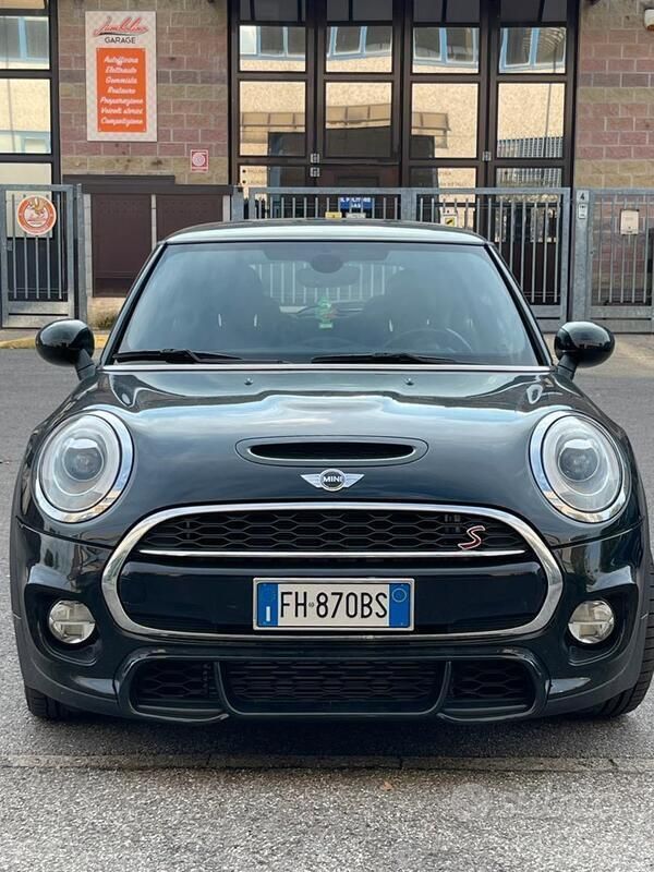 Nero Usata 2017 Mini Cooper S Due volumi | 18.000 € (Ottimo prezzo) - Immagine 1/4