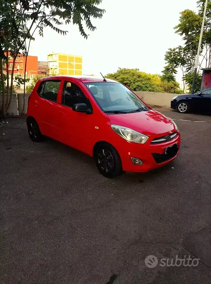 Usata Hyundai i10 2012 Rosso Utilitaria