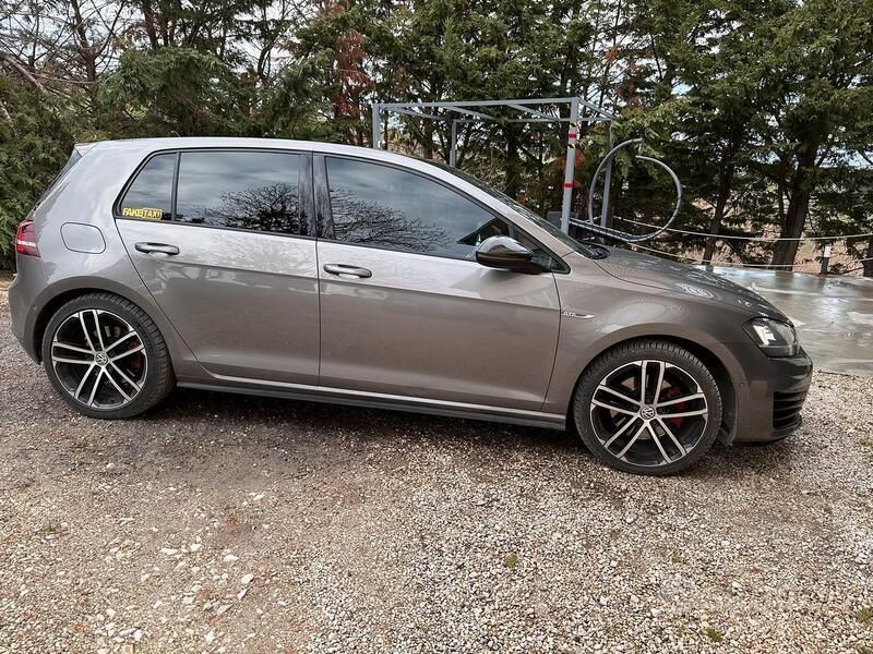 Usata VW Golf VII GTD 184 CV (135 kW) 2015 Grigio Berlina