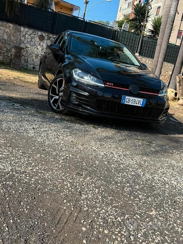 Usata VW Golf VII 2017 Nero Berlina