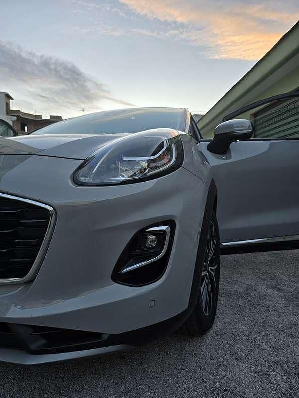 Usata Ford Puma Titanium X 125 CV (91 kW) 2020 Grigio SUV