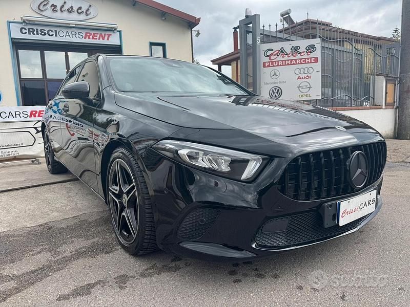 Usata Mercedes A180 116 CV (85 kW) 2020 Nero Berlina