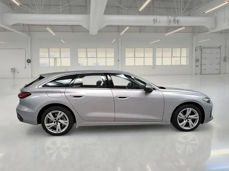 Usata Audi A5 Advanced 203 CV (149 kW) 2026 Grigio Station wagon