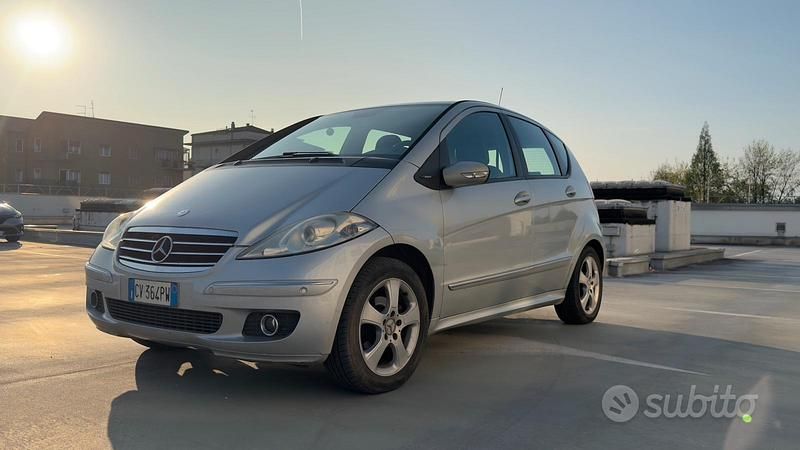 Usata Mercedes A150 95 CV (69 kW) 2005 Grigio Berlina