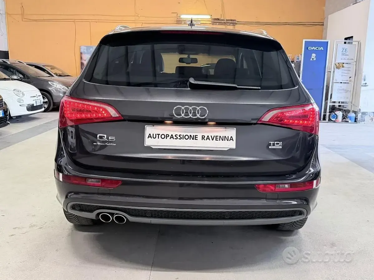 Usata Audi Q5 Advanced 170 CV (125 kW) 2011 Marrone SUV