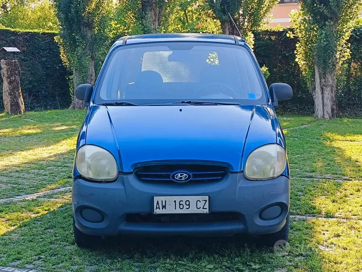 Usata Hyundai Atos 55 CV (40 kW) 1998 Blu Utilitaria