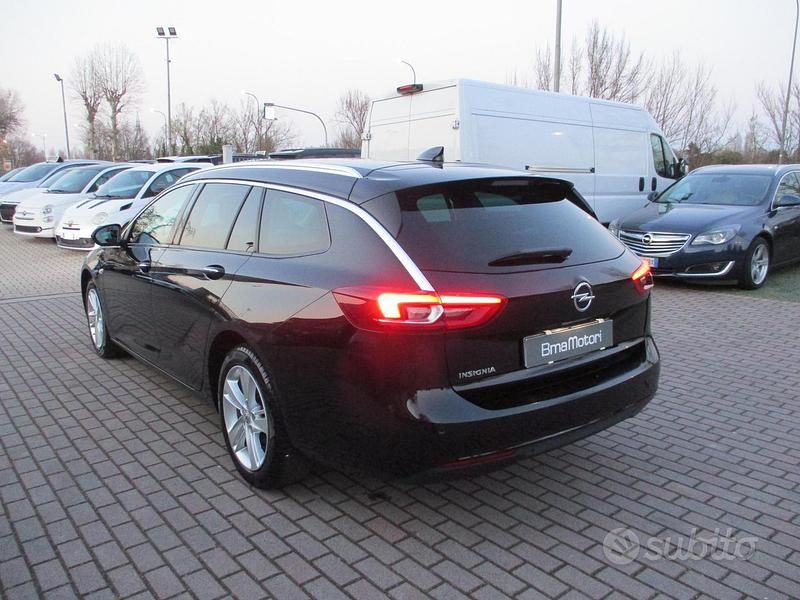Usata Opel Insignia Business 136 CV (100 kW) 2018 Nero Station wagon