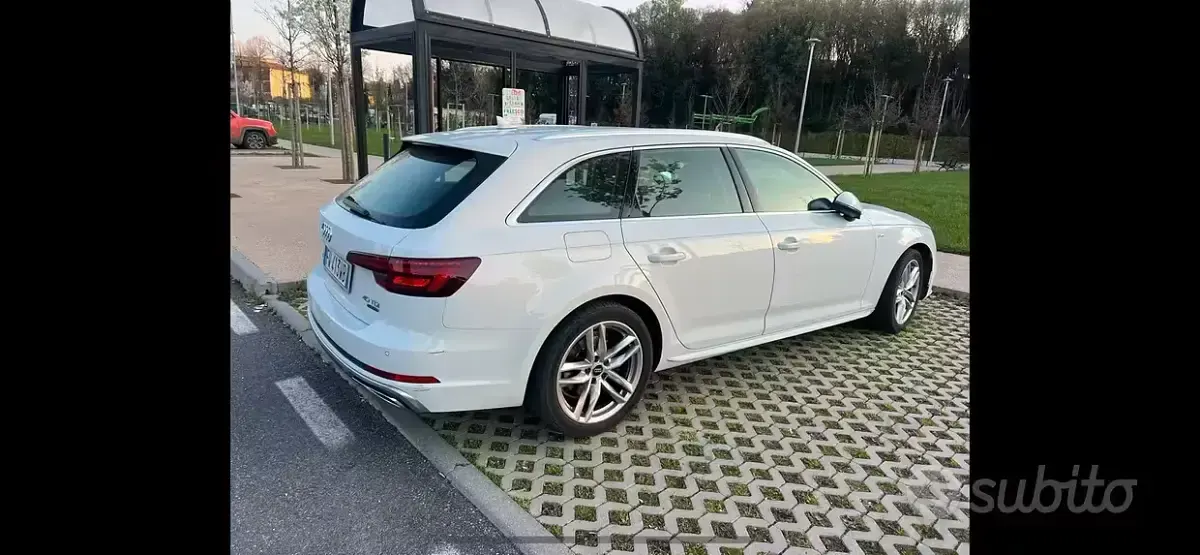 Usata Audi A4 S-Line 190 CV (139 kW) 2019 Bianco Station wagon