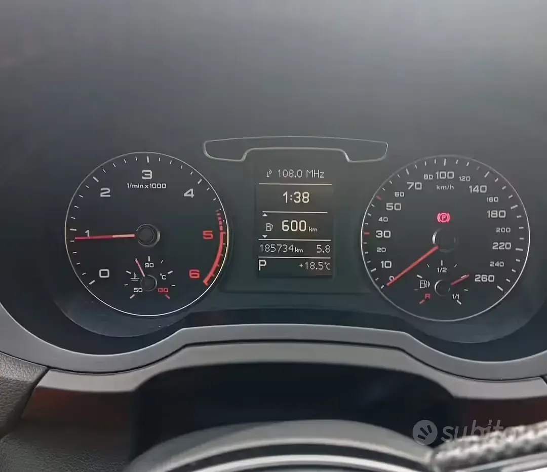 Usata Audi Q3 Business Plus 177 CV (130 kW) 2012 SUV
