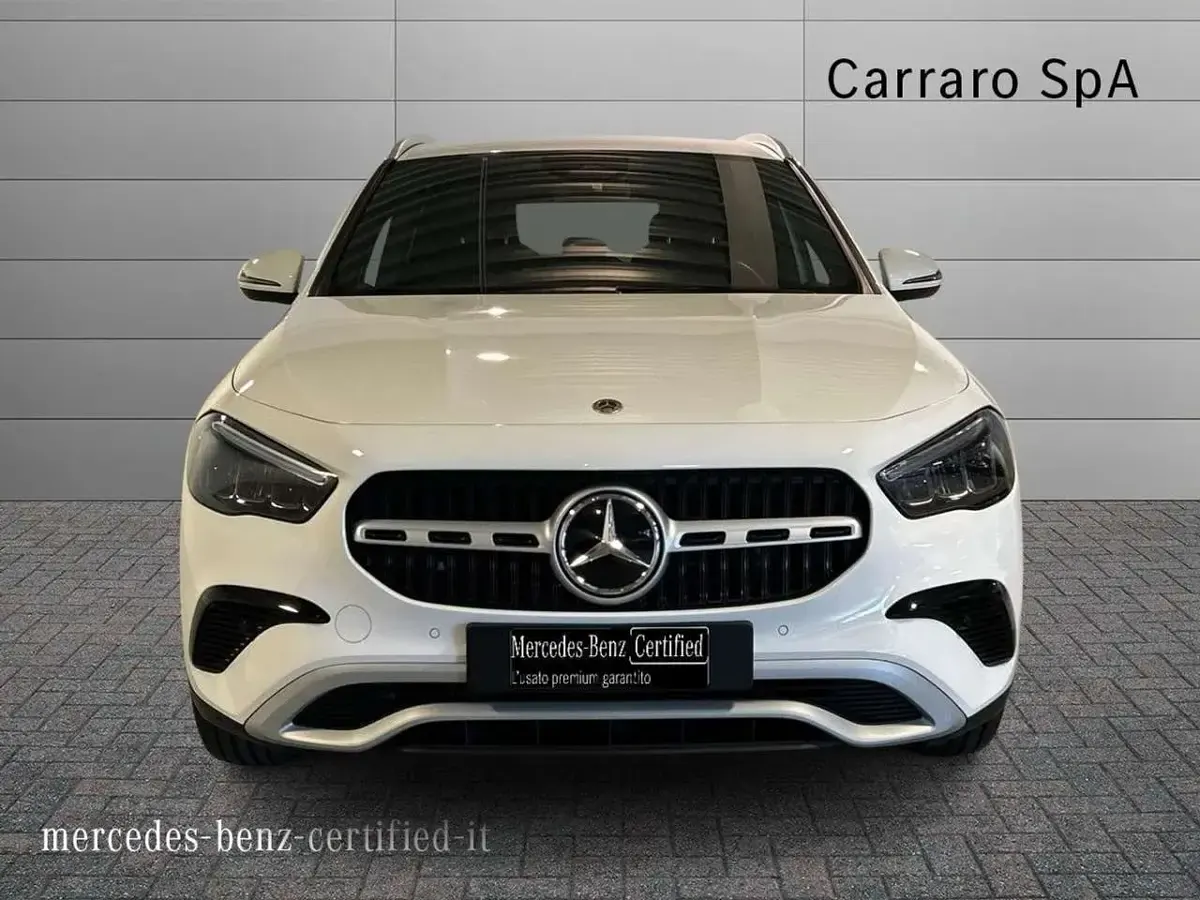 Usata Mercedes GLA180 Advanced 116 CV (85 kW) 2025 Bianco SUV