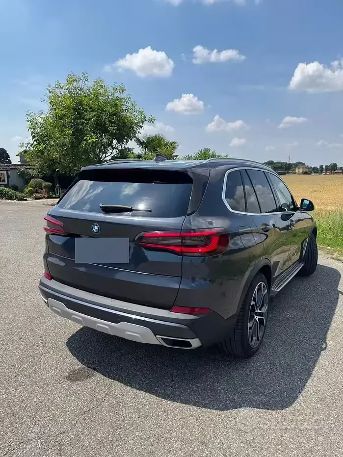 Usata BMW X5 xLine 231 CV (169 kW) 2021 Grigio SUV