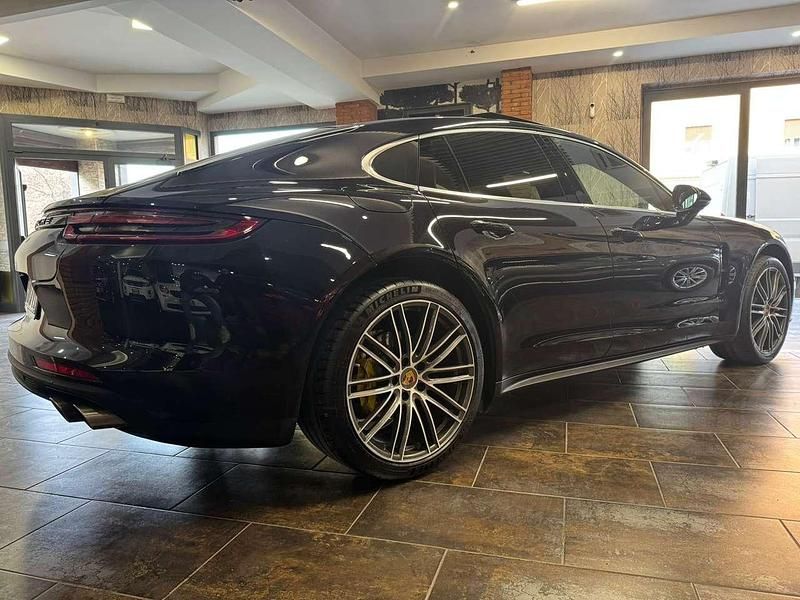 Usata Porsche Panamera 441 CV (324 kW) 2017 Nero Berlina