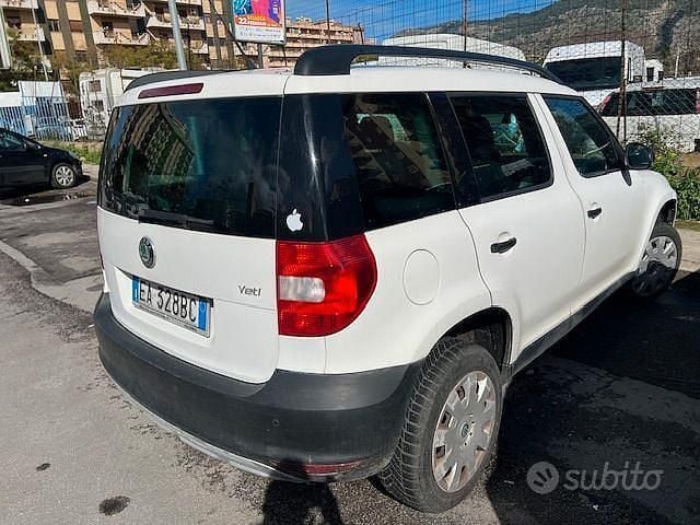 Usata Skoda Yeti 2010 Bianco SUV