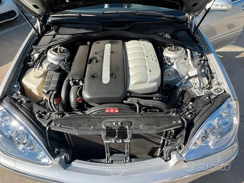 Usata Mercedes S320 224 CV (164 kW) 2003 Grigio Berlina